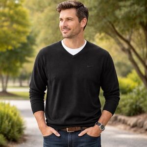 Nike Golf Men’s XL Black lightweight Sweater Sport Soft Wool Blend Layering Work